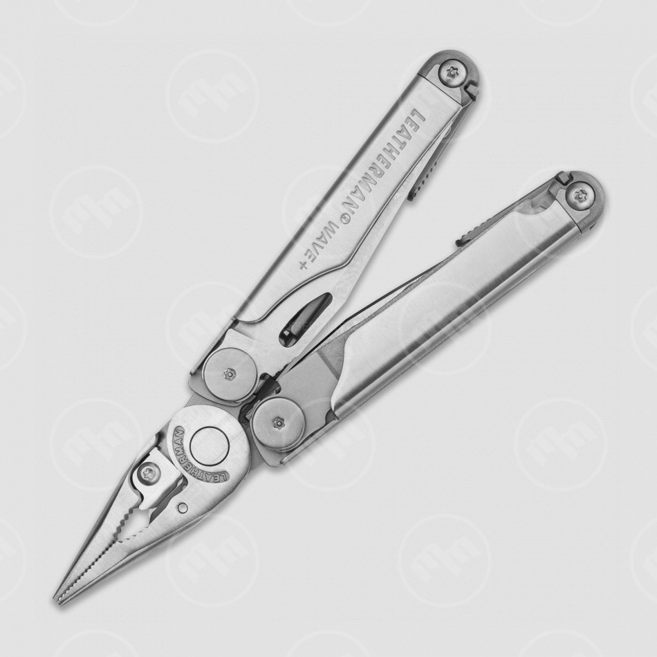 Мультитул WAVE PLUS, 17 инструментов, материал: сталь 154CM, LEATHERMAN, США