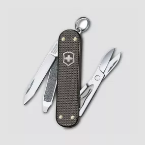 Нож швейцарский складной Classic Alox Limited Edition 2022, 5 функций, 4 см, VICTORINOX, Швейцария, Швейцарский нож