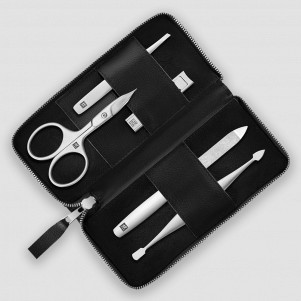 Набор маникюрный в кожаном футляре, 5 предметов, черный, серия Beauty Premium, ZWILLING J.A. HENCKELS, Германия, ZWILLING J.A. HENCKELS (ГЕРМАНИЯ)