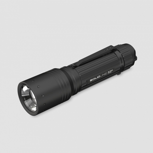 Фонарь светодиодный перезаряжаемый Solidline ST8R, цвет черный, LED LENSER, Германия