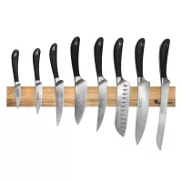 Набор из 8-ми кухонных ножей на магнитном держателе из дуба, серия Signature knife, ROBERT WELCH, Великобритания видео продукта