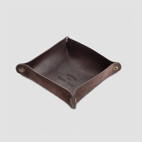 Лоток универсальный для ключей, ножей, телефонов и другой мелочи, размер 15х15 см, цвет коричневый, KNIFE TO MEET YOU, Россия, KNIFE TO MEET YOU (Россия)