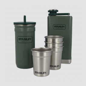 Набор стопок 4шт Stanlyey Adventure, объем: 0,59 мл + Фляга объем: 0,23 л, цвет зеленый, STANLEY, США, Туристическая посуда STANLEY