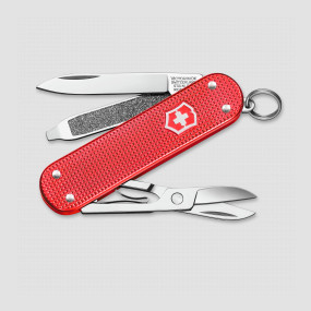 Нож швейцарский складной Classic Alox Sweet Berry, 5 функций, 4 см, VICTORINOX, Швейцария, VICTORINOX Swiss Army Keychain