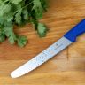 Нож кухонный универсальный для томатов Swiss Classic 11 см, VICTORINOX, Швейцария_00803010076720627346.jpg