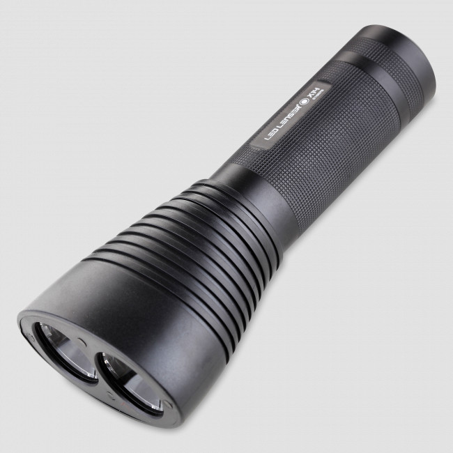 Фонарь повышенной яркости, профессиональный, светодиодный, ручной, 8415, LED LENSER, Германия