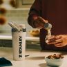 Шейкер The Activate Shaker 2.0, 590 мл, STANLEY, США_00822950048716455207.jpg