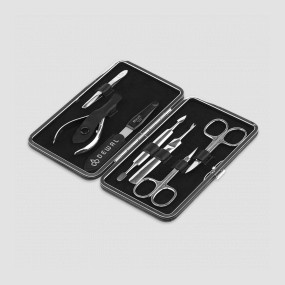 Набор маникюрный в футляре, 7 предметов, DEWAL, Германия, Акции