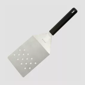 Лопатка широкая перфорированная L рабочей части 17,5 см, серия Kitchen gadgets, ARCOS, Испания, Кухонные принадлежности Arcos
