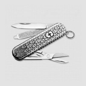 Нож швейцарский складной Classic Eagle Flight Limited Edition 2021, 7 функций, 4 см, VICTORINOX, Швейцария, VICTORINOX Swiss Army Keychain