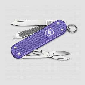 Нож швейцарский складной Classic Alox Electric Lavender, 5 функций, 4 см, VICTORINOX, Швейцария, VICTORINOX Swiss Army Keychain